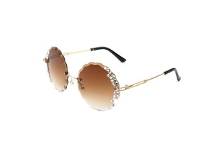 Rimless sunglasses with diamonds