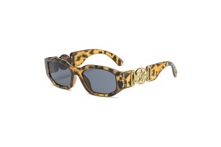 Retro polygonal trendy sunglasses
